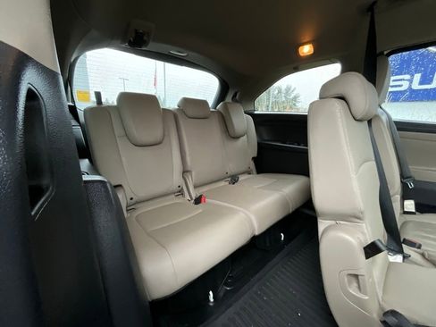 Used 2019 Honda Odyssey EX-L image 16