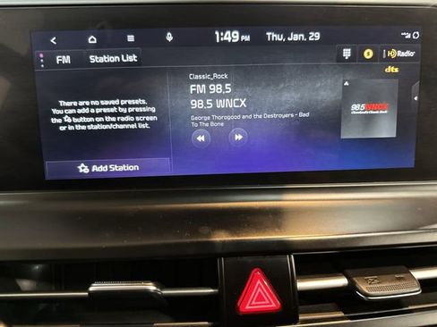 Used 2024 Kia Seltos EX image 14