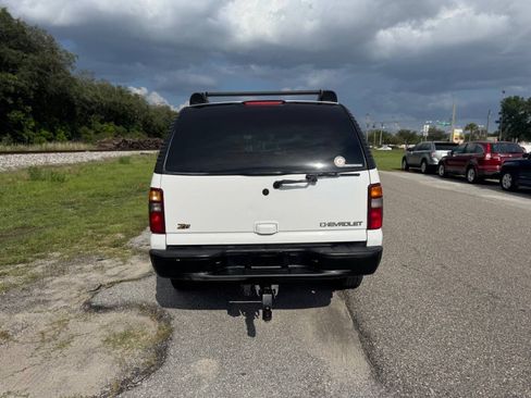 Used 2003 Chevrolet Suburban Z71 AWD/4WD image 7