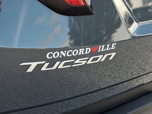 Used 2025 Hyundai Tucson SEL AWD/4WD image 32
