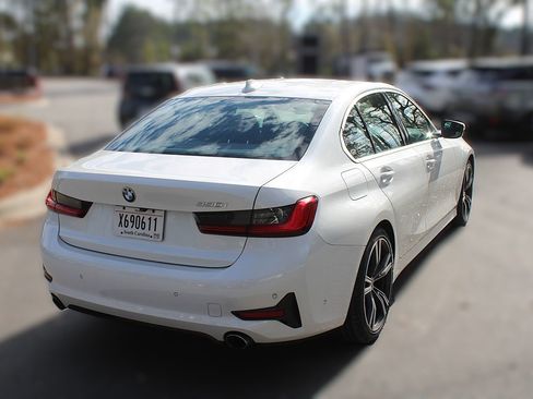 Used 2021 BMW 330i Sedan w/ Premium Package image 11