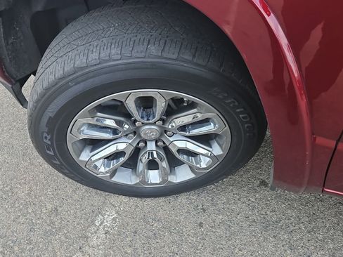 Used 2019 RAM 1500 Laramie w/ Sport Appearance Package image 3