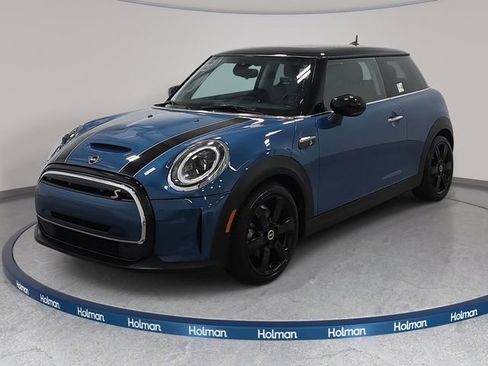 Certified 2023 MINI Cooper SE FWD image 1