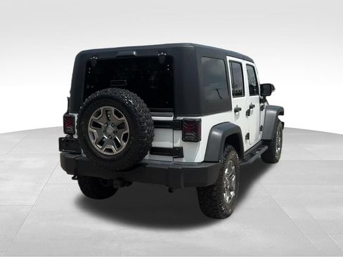 Used 2018 Jeep Wrangler Unlimited Rubicon w/ Connectivity Group AWD/4WD image 5