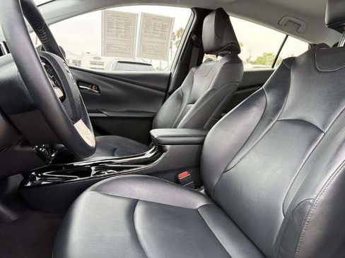Used 2019 Toyota Prius Prime Advanced FWD image 20