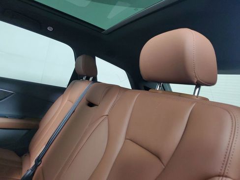 Used 2021 Audi Q7 3.0T Premium AWD/4WD image 13