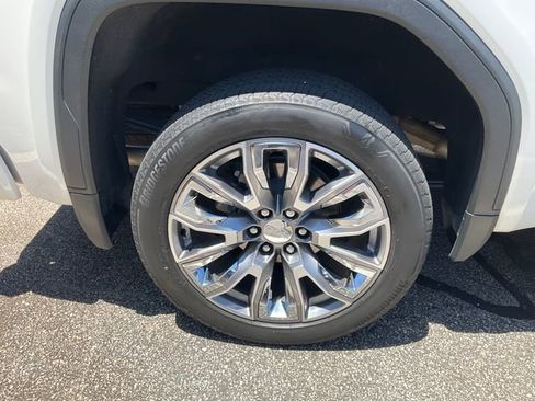 Used 2024 GMC Sierra 1500 Denali AWD/4WD image 14
