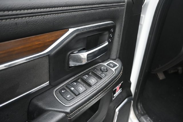 Used 2022 RAM 4500 Laramie AWD/4WD image 39
