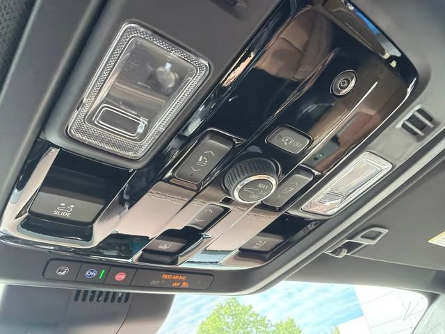 New 2026 Chevrolet Tahoe High Country AWD/4WD image 32