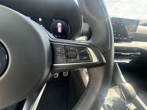 Used 2024 Dodge Hornet GT image 25