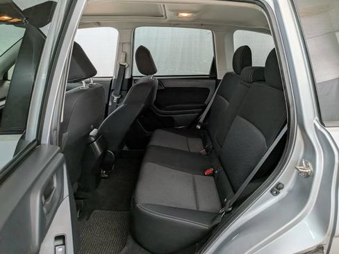Used 2014 Subaru Forester 2.5i Premium w/ Protection Package #1 AWD/4WD image 17