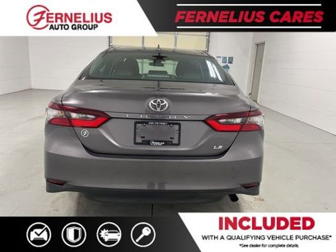 Used 2023 Toyota Camry LE image 7