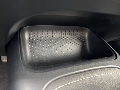 Certified 2025 Toyota Corolla SE image 31