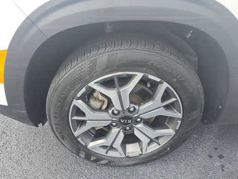 Used 2021 Kia Seltos EX AWD/4WD image 10