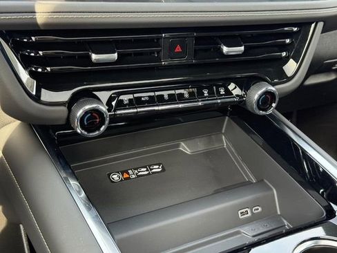 New 2026 Chevrolet Tahoe Premier image 16