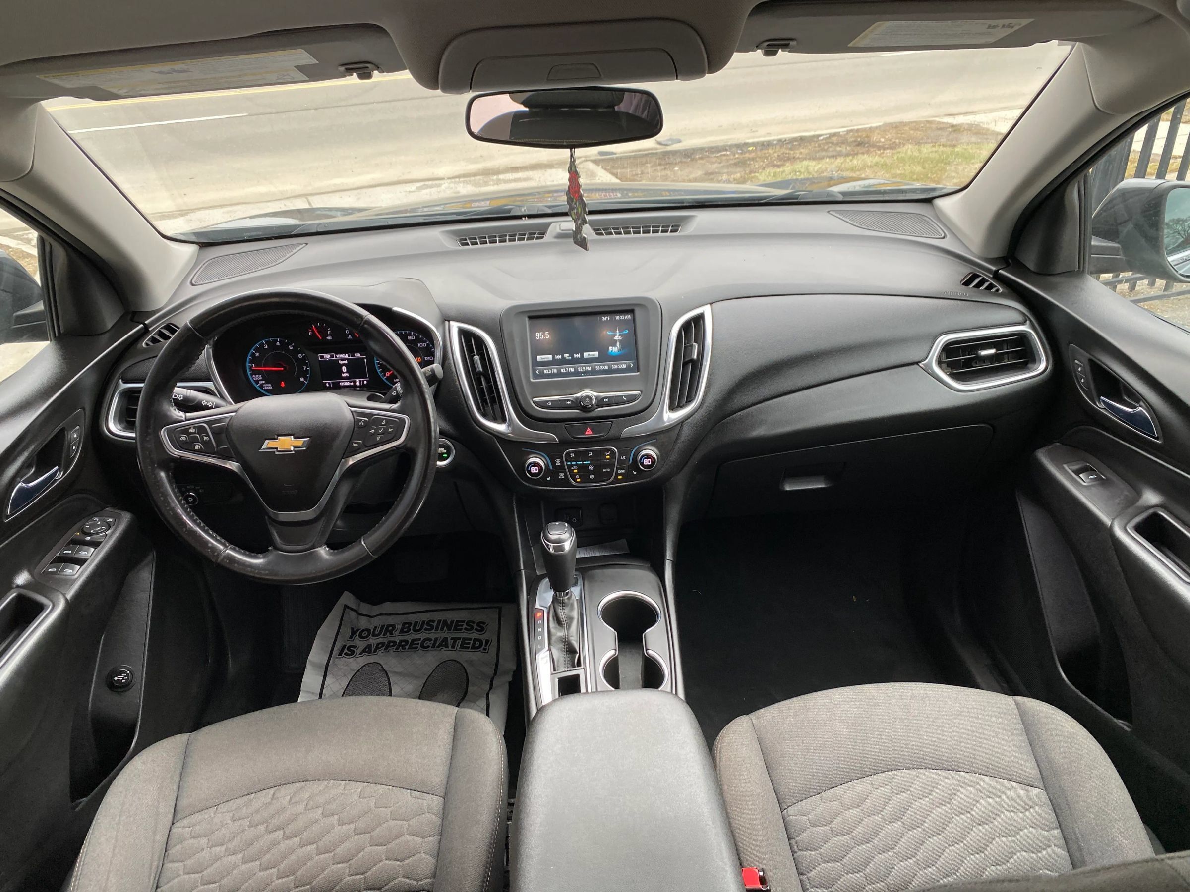 Used 2018 Chevrolet Equinox LT AWD/4WD image 4