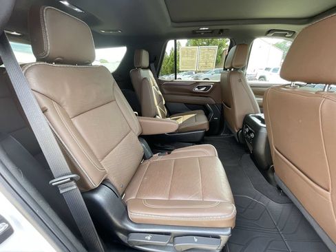Used 2022 Chevrolet Tahoe High Country AWD/4WD image 28