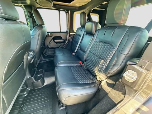 Used 2020 Jeep Wrangler Unlimited Sport AWD/4WD image 22