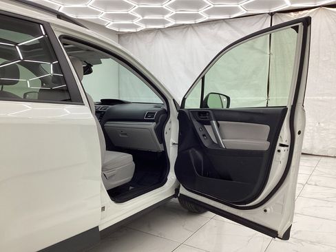 Used 2016 Subaru Forester 2.5i Premium w/ Popular Package #2 image 17