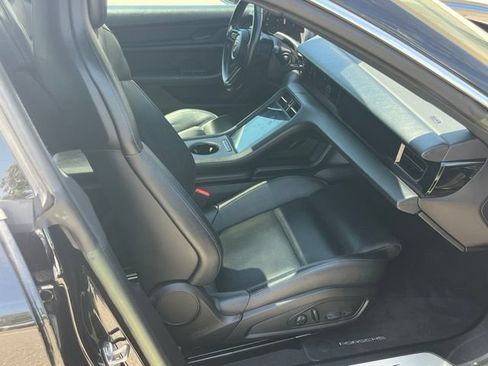 Used 2023 Porsche Taycan 4S AWD/4WD image 10