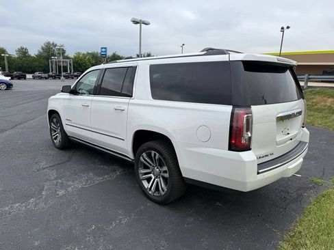 Used 2018 GMC Yukon XL Denali w/ Denali Ultimate Package AWD/4WD image 11