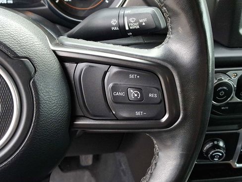 Used 2022 Jeep Gladiator Sport AWD/4WD image 21