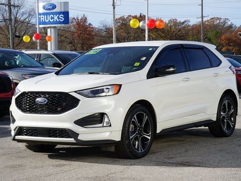 Certified 2023 Ford Edge ST image 3