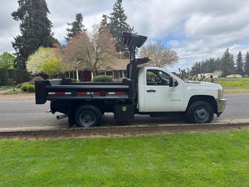 Used 2013 Chevrolet Silverado 3500 W/T RWD image 6