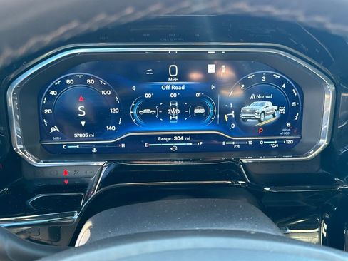 Used 2022 Chevrolet Silverado 1500 RST w/ RST All Star Premium Package image 18