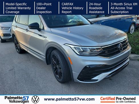 Certified 2022 Volkswagen Tiguan SE R-Line image 1
