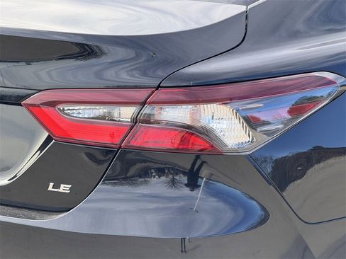 Used 2024 Toyota Camry LE image 10