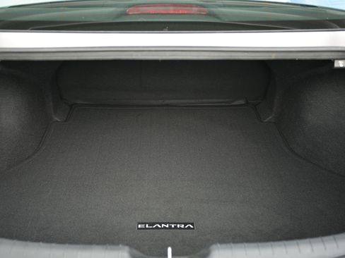 Used 2021 Hyundai Elantra SEL w/ Convenience Package FWD image 34