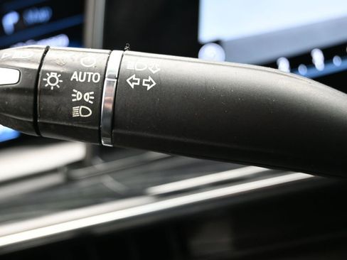 Used 2022 Cadillac Escalade Sport w/ Touring Package AWD/4WD image 30