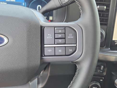 New 2026 Ford F250 Lariat w/ Lariat Ultimate Package image 25