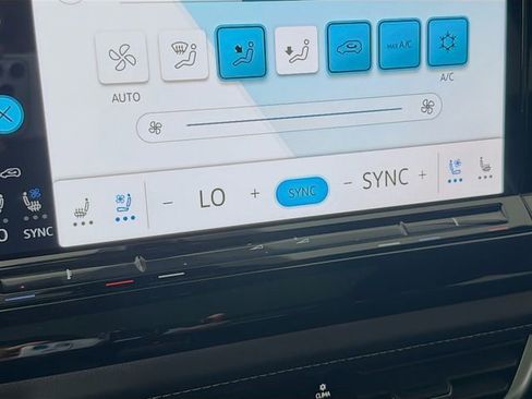 New 2026 Volkswagen Atlas Cross Sport SEL Premium R-Line AWD/4WD image 23