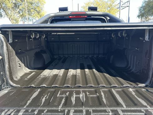 Used 2020 Chevrolet Colorado ZR2 w/ ZR2 Midnight Special Edition image 32