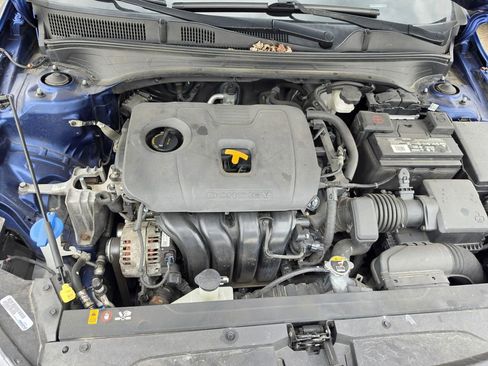 Used 2019 Kia Forte LXS image 9