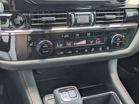 Used 2025 Nissan Pathfinder Rock Creek AWD/4WD image 20