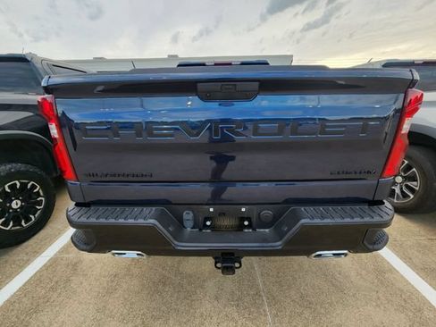 Used 2020 Chevrolet Silverado 1500 Custom Trail Boss w/ Custom Convenience Package AWD/4WD image 5