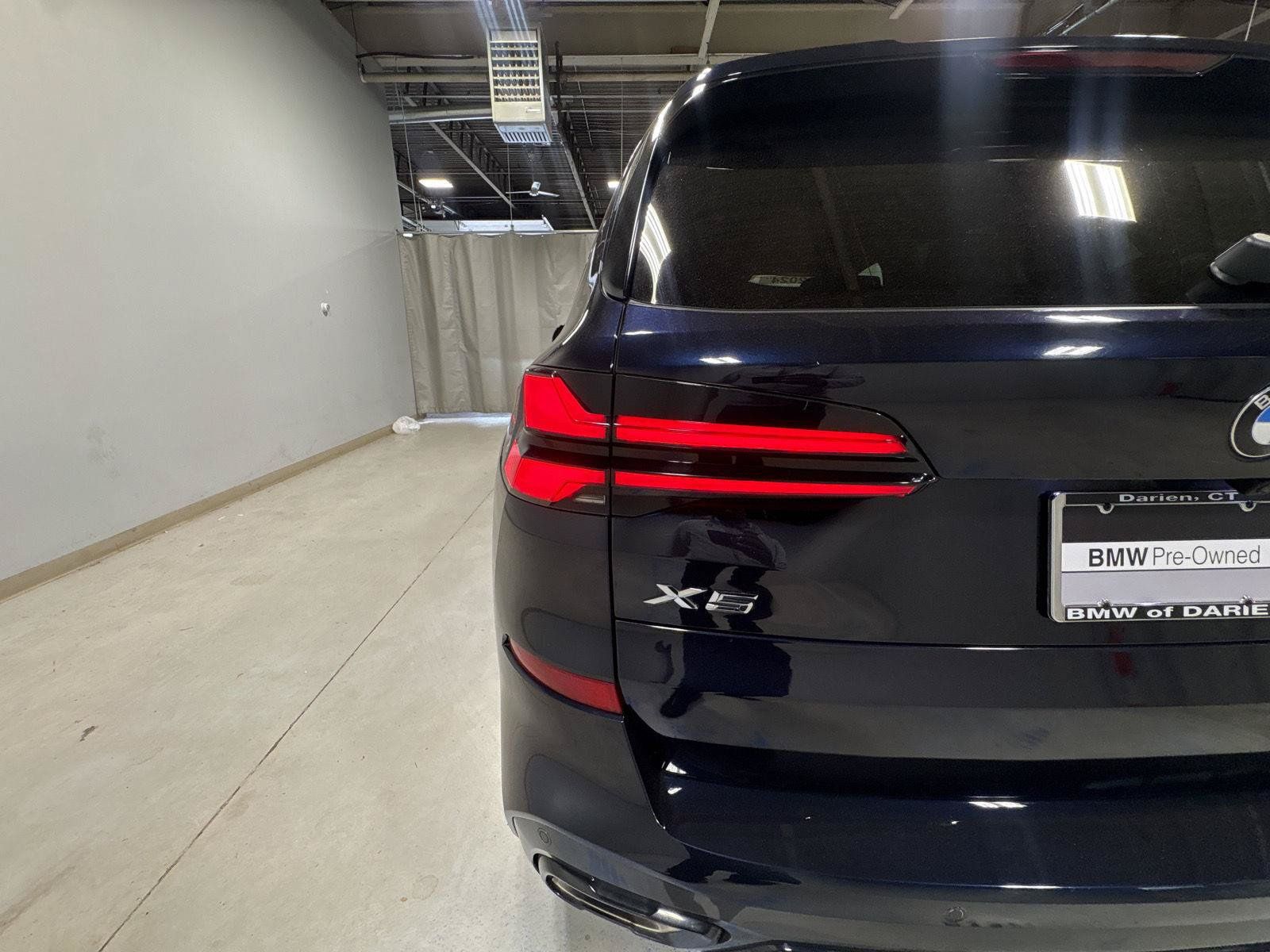 Used 2024 BMW X5 xDrive40i w/ M Sport Package AWD/4WD image 40