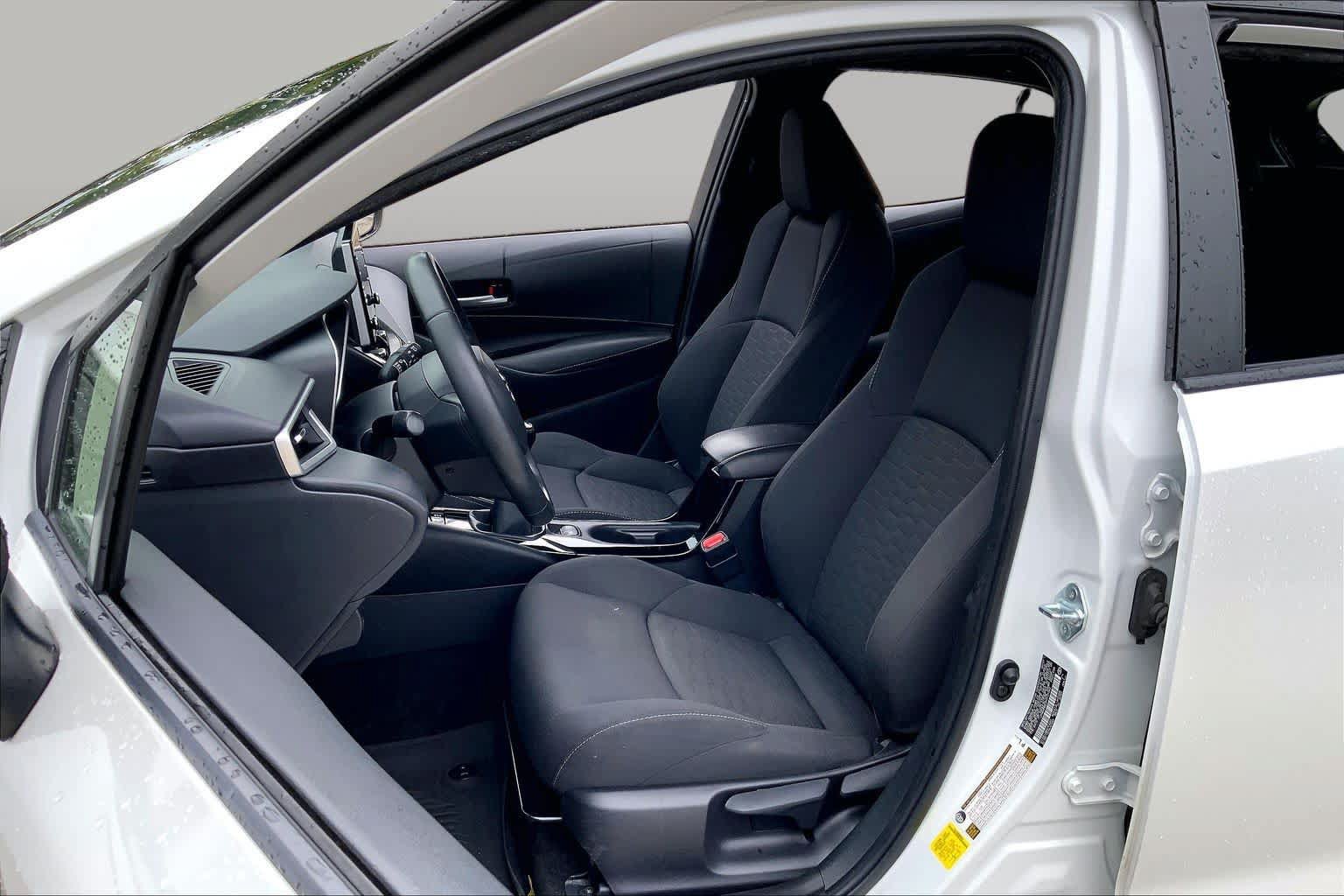 Used 2021 Toyota Corolla SE FWD image 8