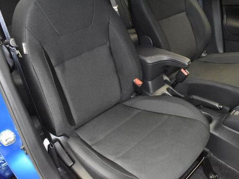 Certified 2025 Nissan Kicks Play S FWD image 25