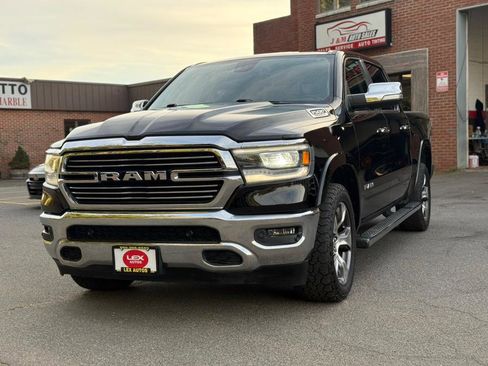Used 2019 RAM 1500 Laramie image 2