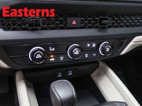 Used 2025 Honda Accord LX image 19