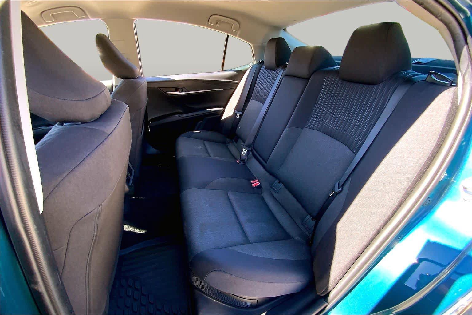 Used 2025 Toyota Camry LE FWD image 20