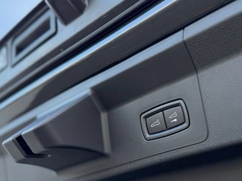 New 2026 Porsche Panamera 4 AWD/4WD image 36