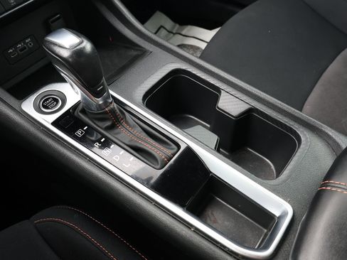 Used 2023 Nissan Sentra SR w/ Electronics Package image 22