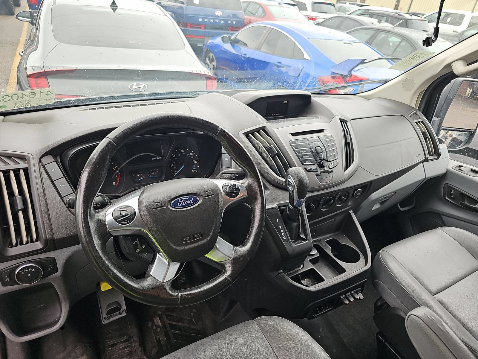 Used 2019 Ford Transit 150 130 Low Roof w/ Exterior Upgrade Package RWD image 17
