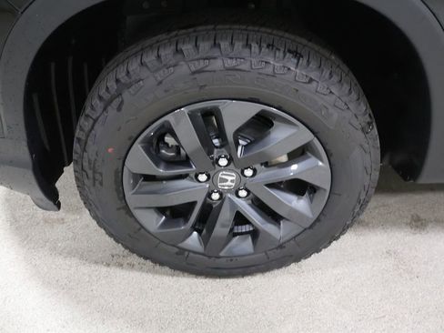 New 2026 Honda Ridgeline Sport image 7