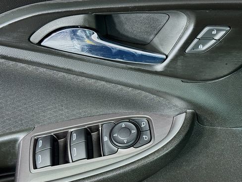 Used 2021 Chevrolet Malibu LS image 23